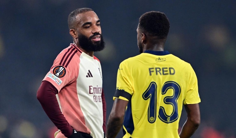 Beşiktaş'ta Lacazette sesleri